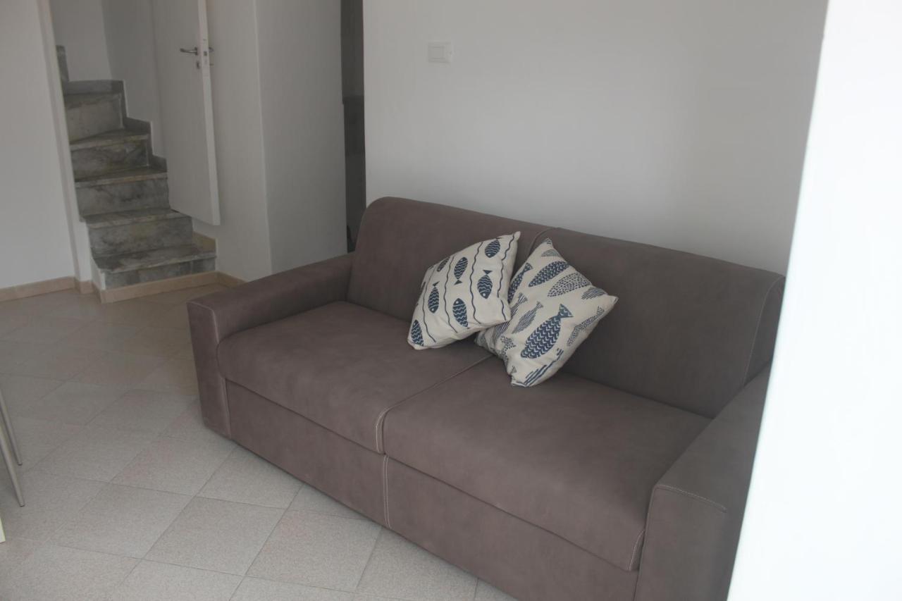 Camere Dieci Maggio- Beb Dory, Nemo, Guizzo Ponza Exterior photo
